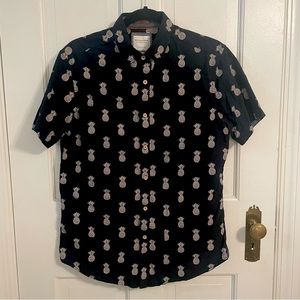 Pineapple pattern men’s shirt